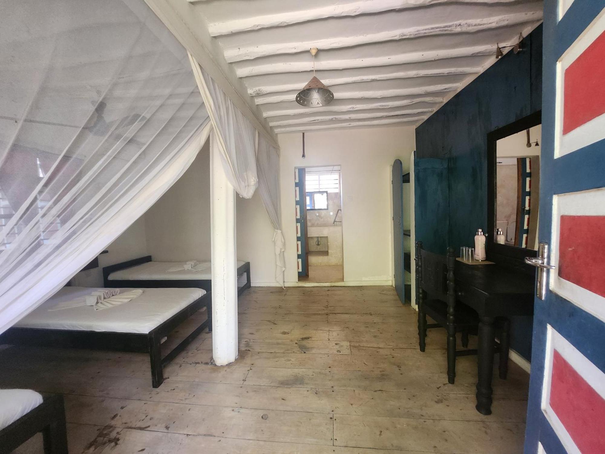 Paje By Night Bungalows Room photo